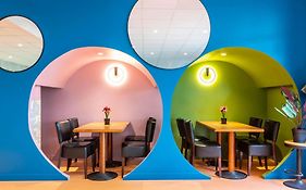 Hotel Campanile Paris Nord - Saint Ouen - Pleyel À 3*